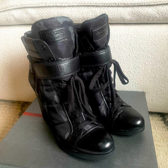 Prada Camouflage Combat Boots! - Picture 2 of 11